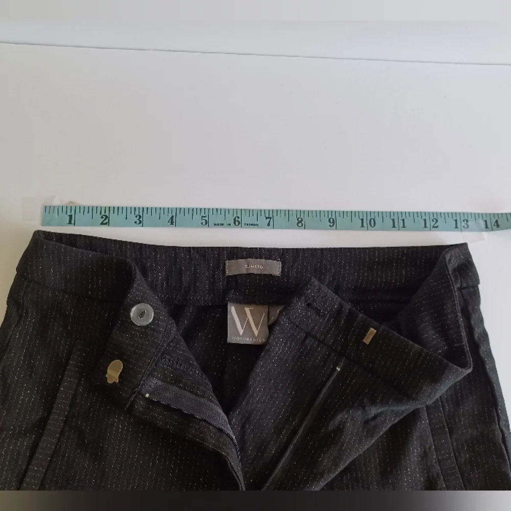 Worthington Slim Leg Black w/ Gold striped threading - size 4 - Picture 4 of 8